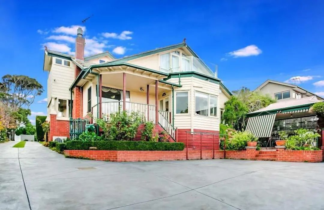 Mornington Bed And Breakfast-1